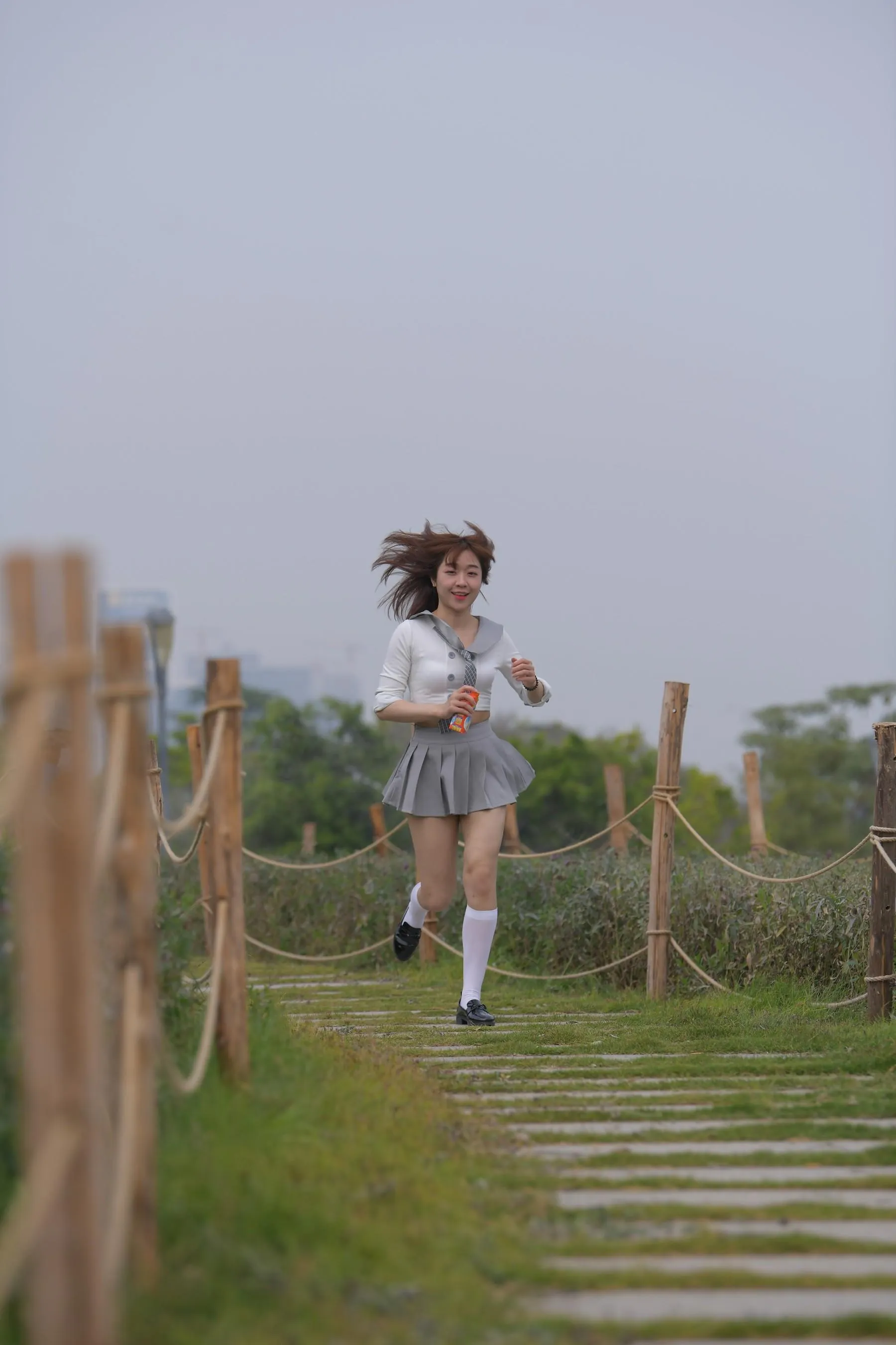 [魔镜街拍] NO.095 性感动人的小百褶裙美女 [763P]插图9